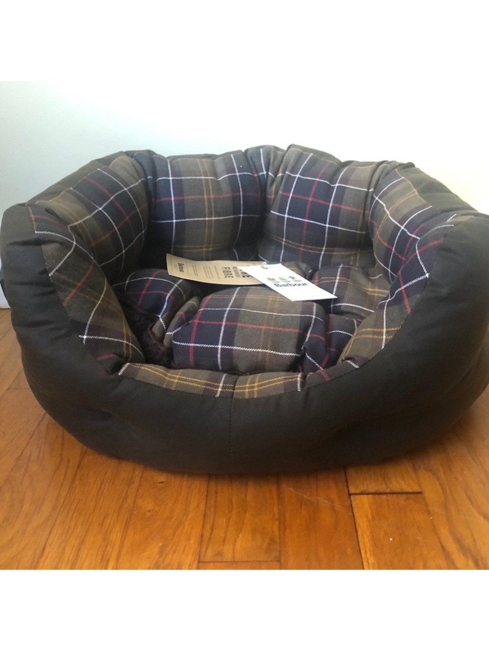 ISO Barbour Dog Bed and Leash